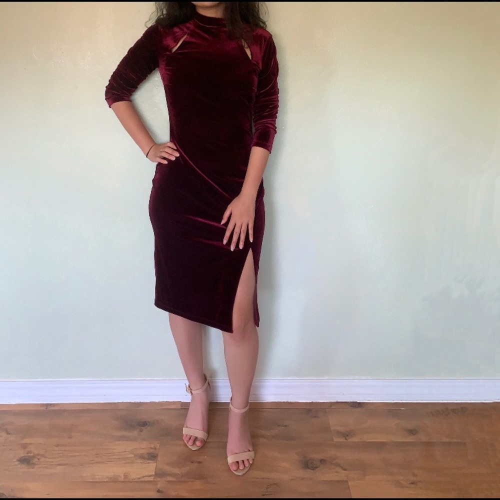 NWOT Purple/Red Velvet Dress
